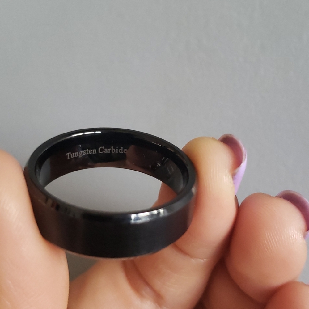 EUC Tungsten Carbide ring {14}